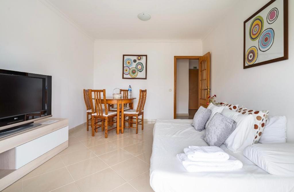 Quarteira Beach House エクステリア 写真
